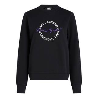 *Circle Logo Sweatshirt, available in black and white (RRP €179 | outlet €119)