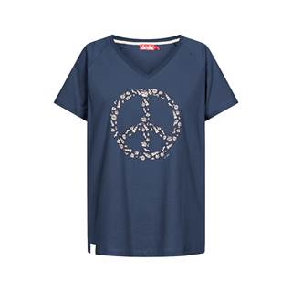 *Women's t-shirt "Peace". Cannot be combined with other discounts or promotions. (RRP €39.95 | Outlet price €24.95)