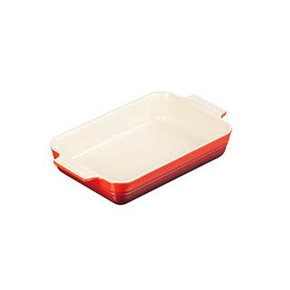 Classic stoneware casserole dish, 18cm (also available in 23 and 32cm) ovenred | Outlet price € 27,30 | RRP € 39