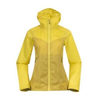 *On men's and women's windbreakers, in different models, colors, and sizes. While stock lasts. Cannot be combined with other discounts. (RRP €170 | outlet price €99)
