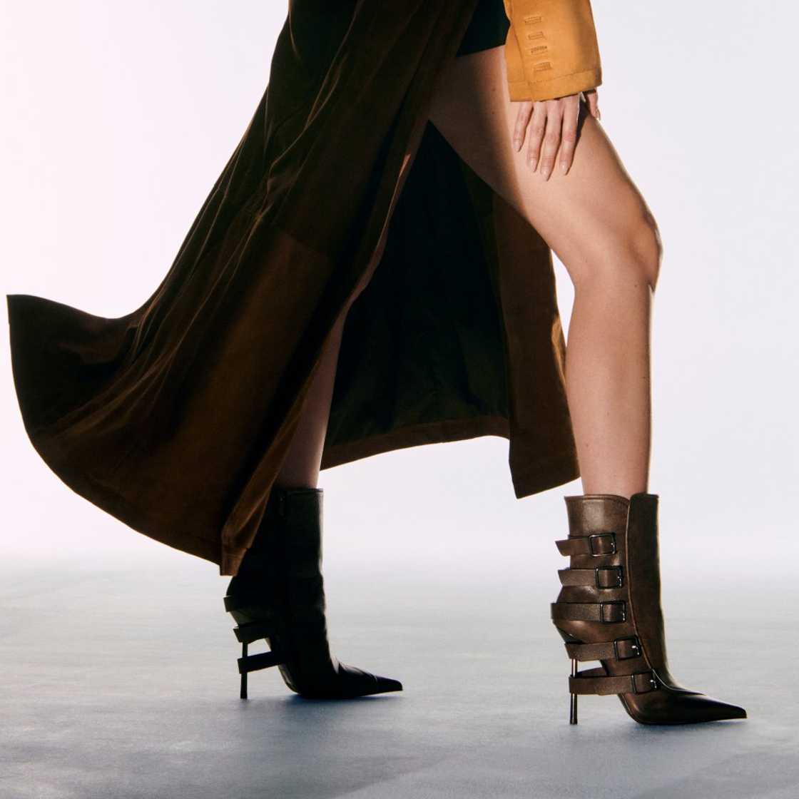 Le Silla New Arrivals