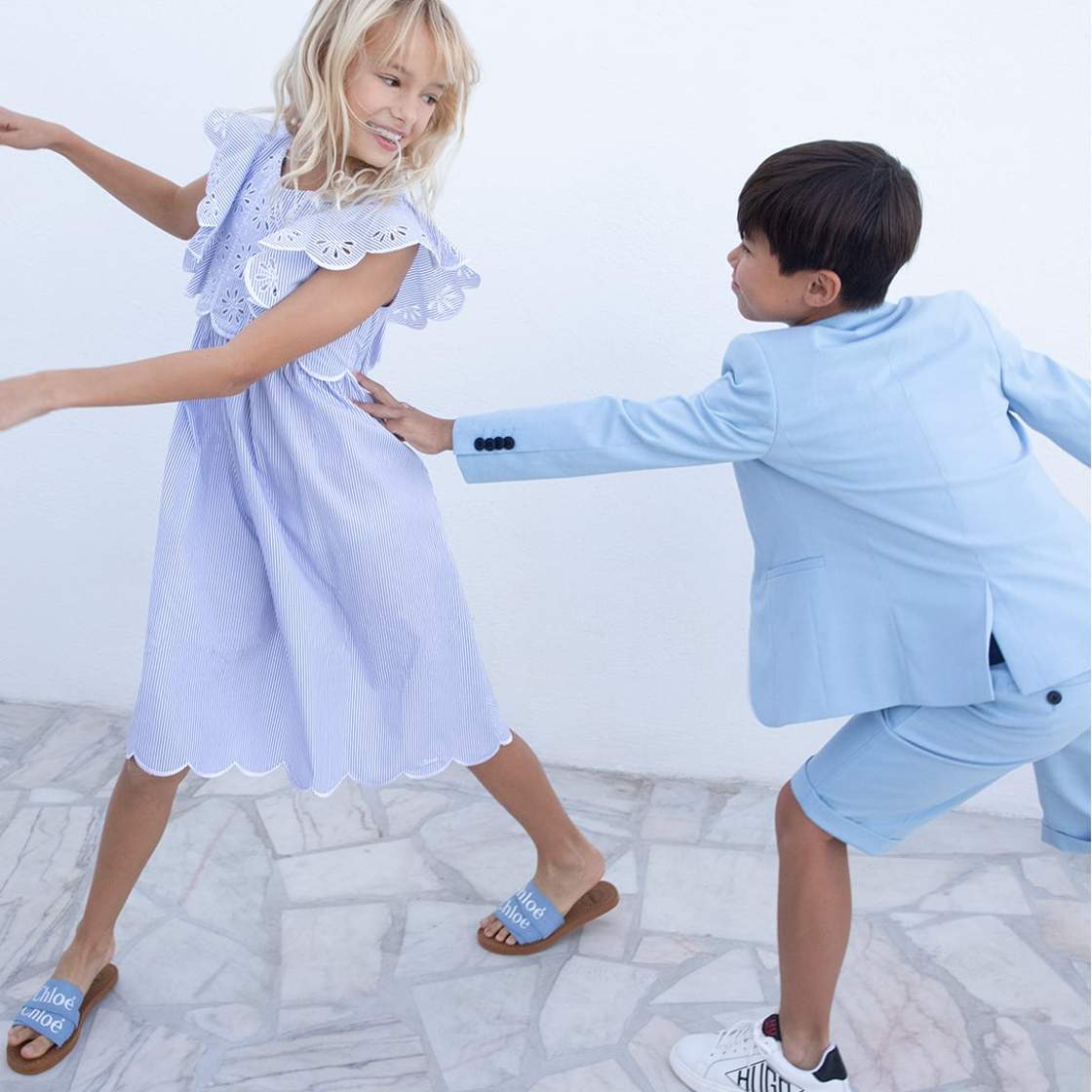 kids around 4