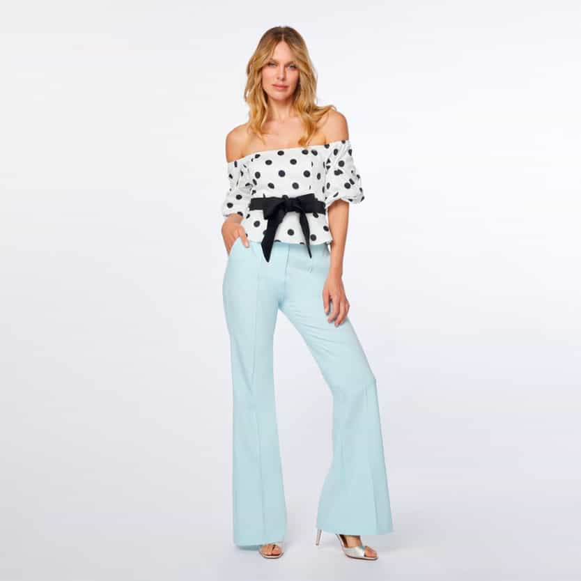 Blumarine spotlight carousel block 1080x1080 3.jpg