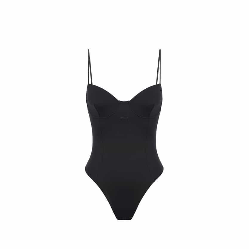 Elisabetta Franchi spotlight carousel block 1080x1080 5.jpg