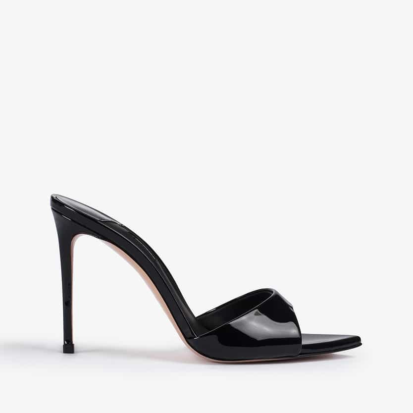 Le Silla black sandal