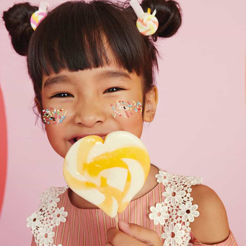 Simonetta baby girl model