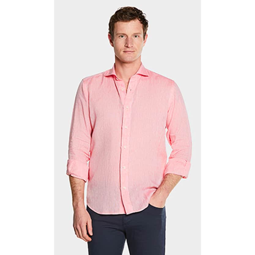 Scarpa man wearing a pink shirt