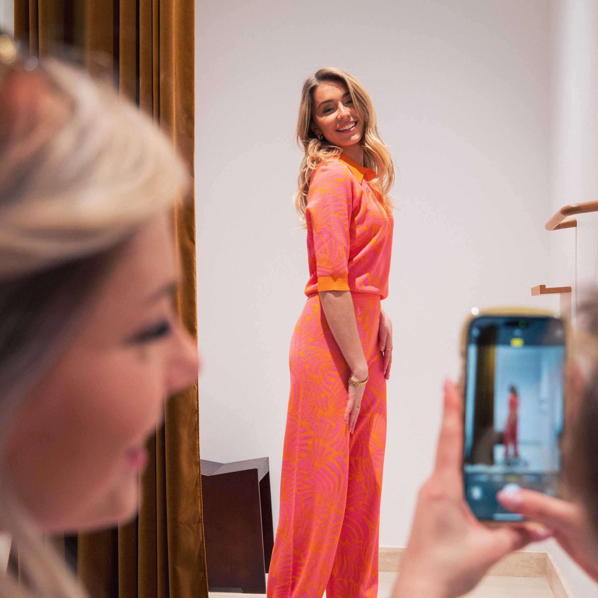 Two women shopping at McArthurGlen 