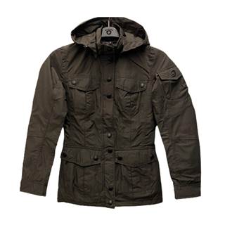 *Men's jacket Atlantis (RRP €299 | Outlet €149,50), light sand. Canot be combined with other discounts and promotions.
