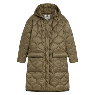 *coat with hood (RRP €370 | Outlet €255), in two different colors.