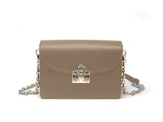 *Larissa bag, small. Cannot be combined with other discounts. (RRP €569.00 | Outlet €399.00)