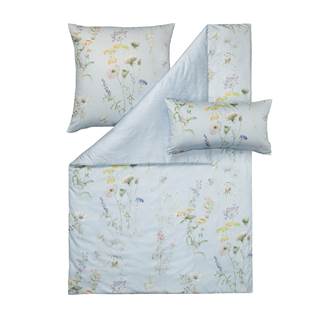 *Mako satin bed linen "Primavera" size 135x200 + 80x80cm in the color blue. Cannot be combined with other discounts or promotions. (RRP €129.95 | Outlet price €90.95)