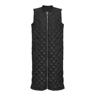 *On selected vests. (RRP €59.99 | Outlet €41.99)