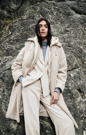 item.ImageAlternativeTextWithFallback