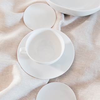 *valid on selected porcelain series in white - without decor |**The price is deducted at the checkout