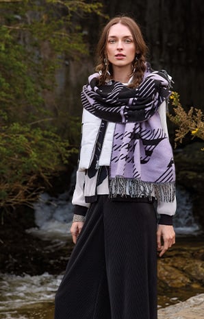 item.ImageAlternativeTextWithFallback