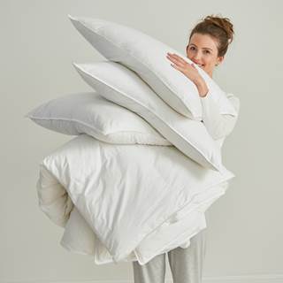 15% Off Outlet Price On Pillows *T&Cs and exclusions may apply. Please see in store for more details.