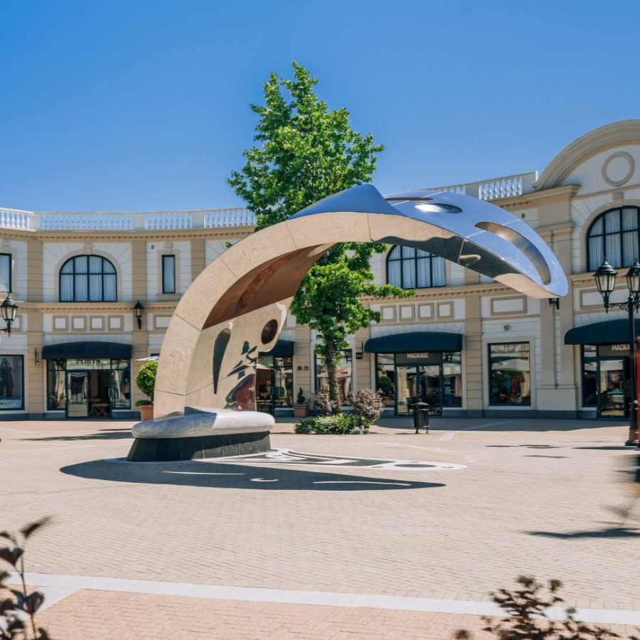 adidas mcarthurglen vancouver