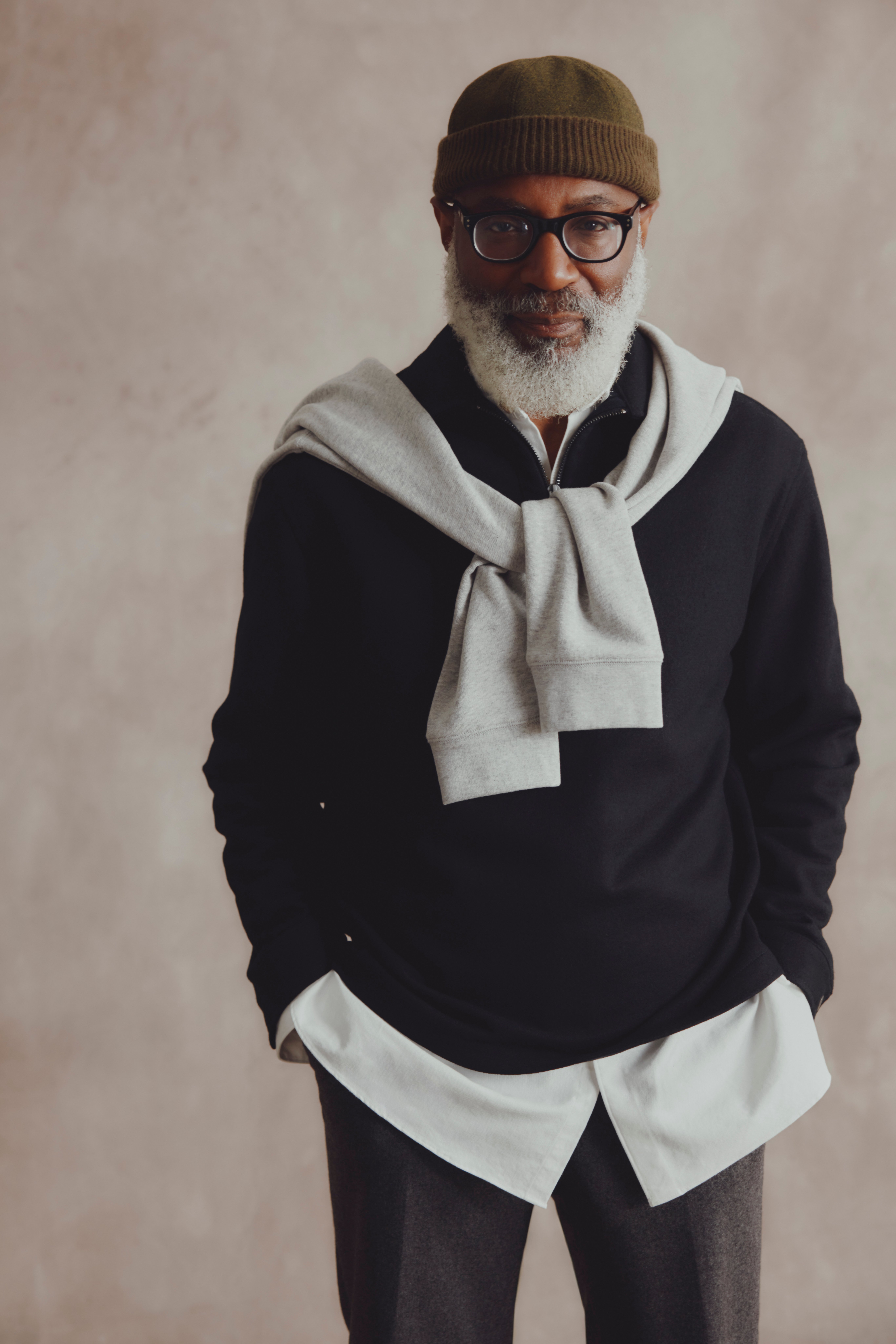 item.ImageAlternativeTextWithFallback