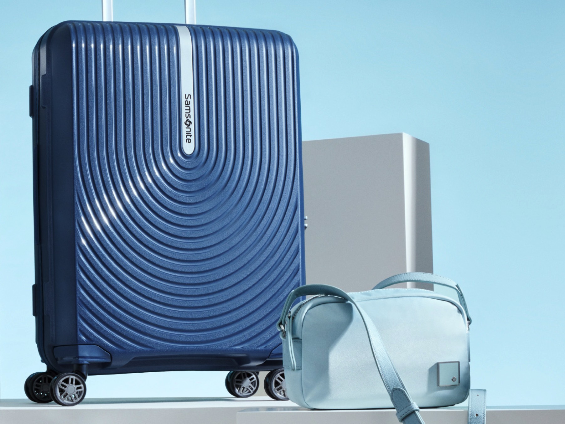 Samsonite outlet discount
