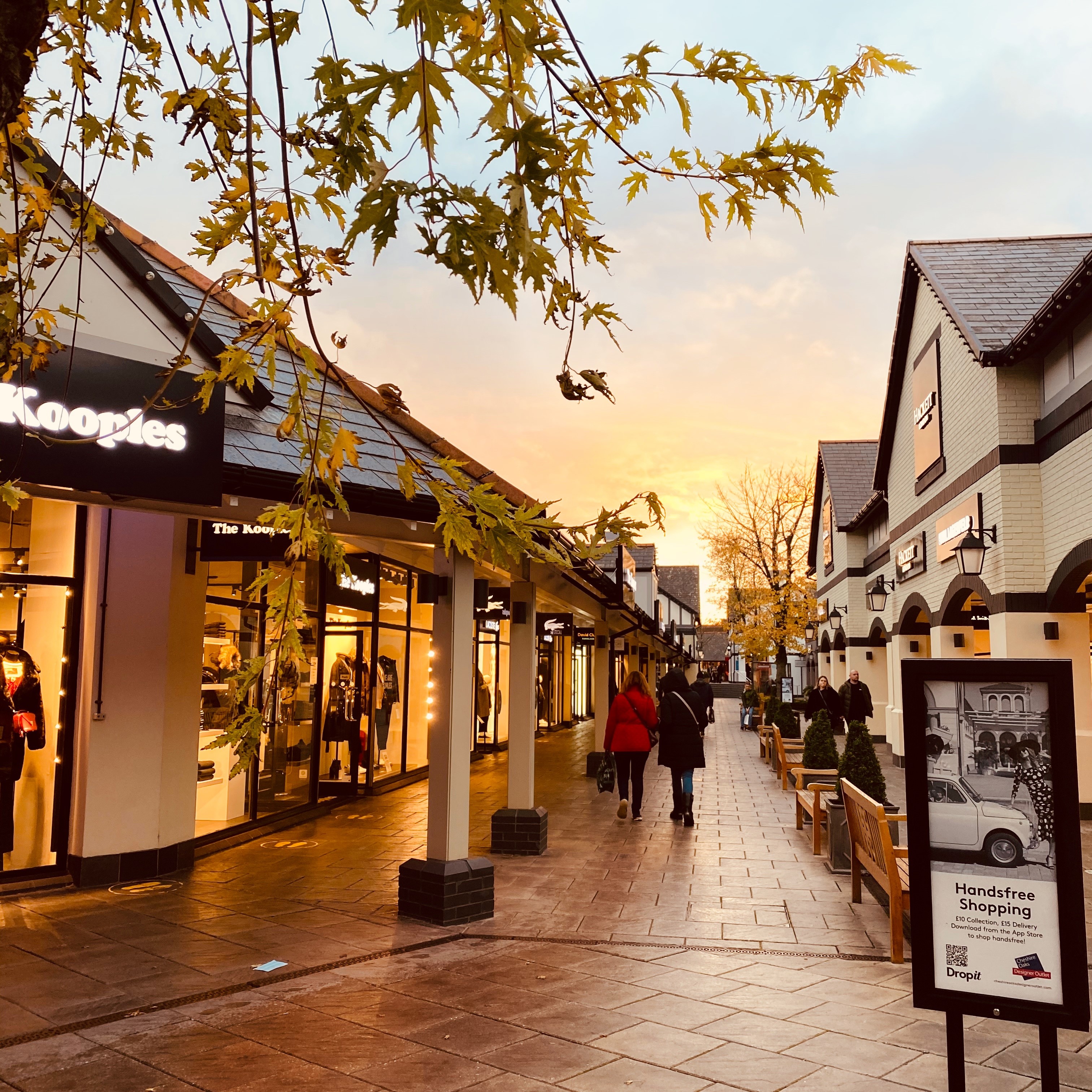 helly hansen outlet cheshire oaks