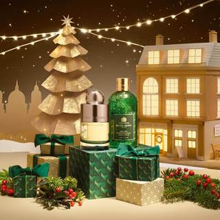 3 Luxury hand lotions for £21
3 x 75ml Christmas baubles for £12
Mix n Match 3 Mandarain and Clary Sage bundles, 3 for £30

* T&Cs apply. See in-store for more details.