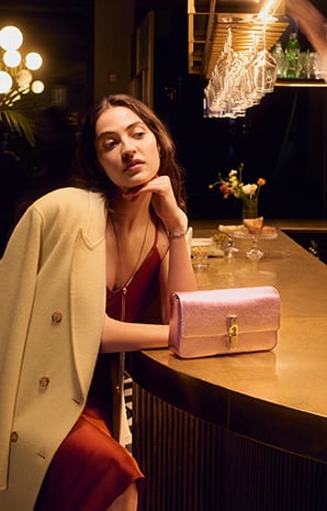 item.ImageAlternativeTextWithFallback