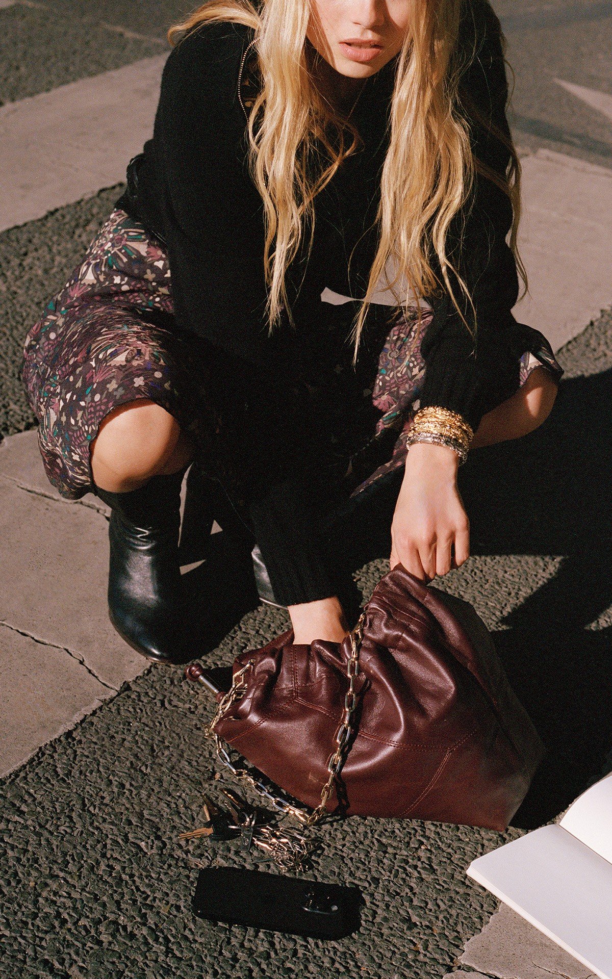 item.ImageAlternativeTextWithFallback