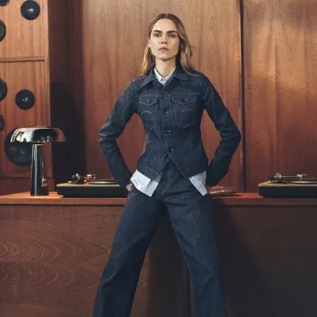 item.ImageAlternativeTextWithFallback