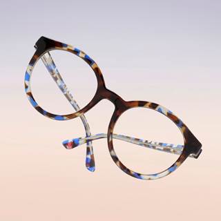 Pairs of high-end progressive lenses at €199 instead of €410
