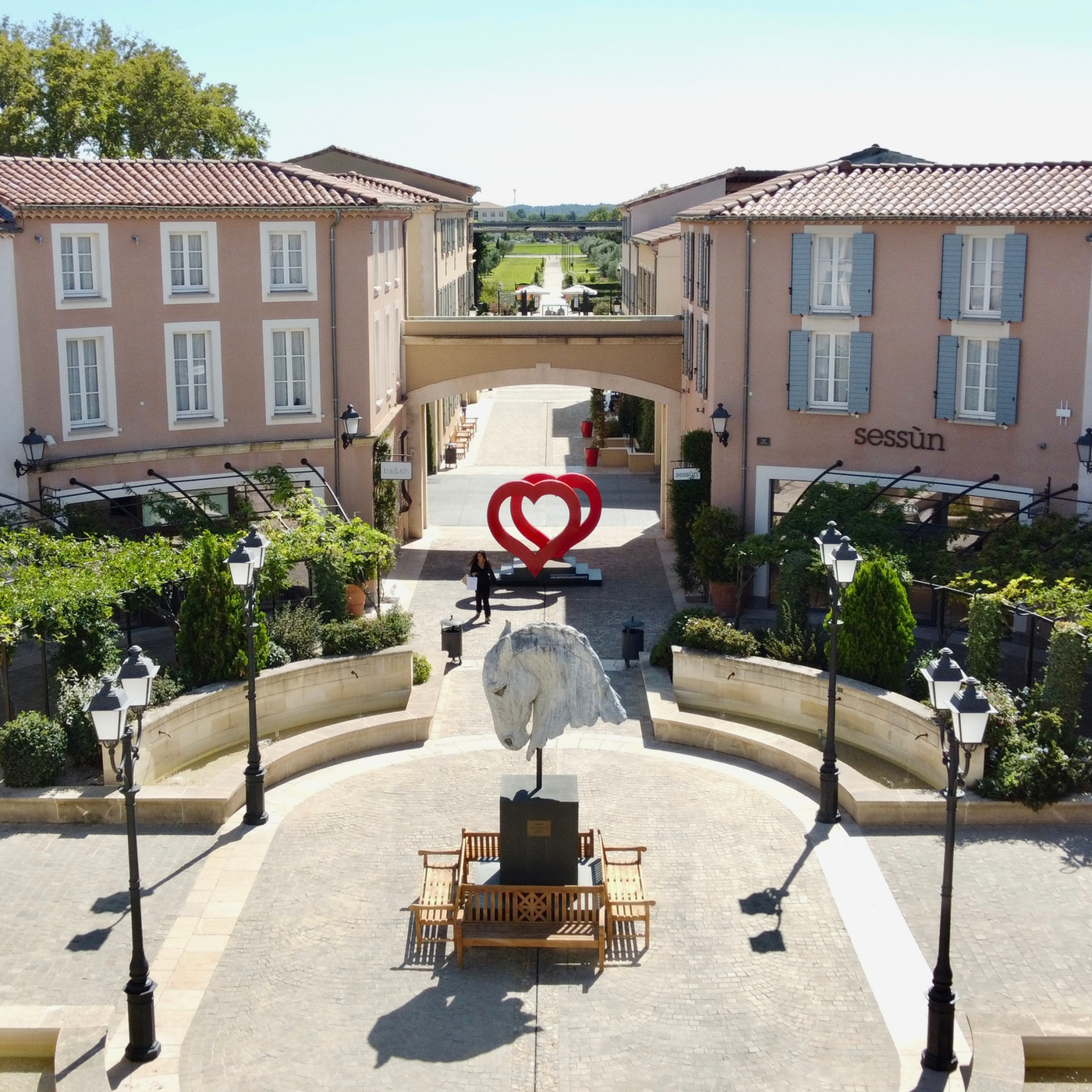 AUTUMN PROMOTIONS from 17 October to 2 November | McArthurGlen Provence Designer Outlet