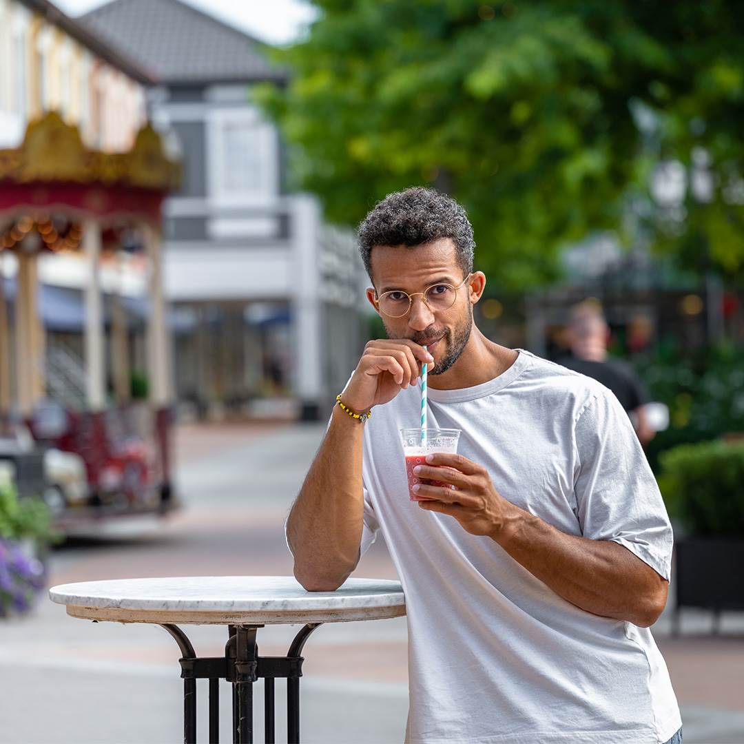 Dr. Ludidi with smoothie