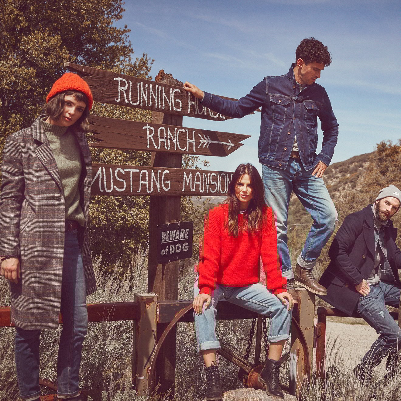 LMCS23DORO - Mustang.jpg