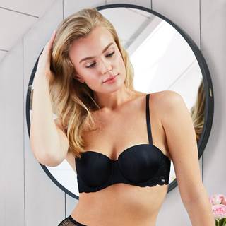 *3 for 2 - when buying 3 Bras, the cheapest one is for free | 50% off the RRP on the second bra, when buying 2